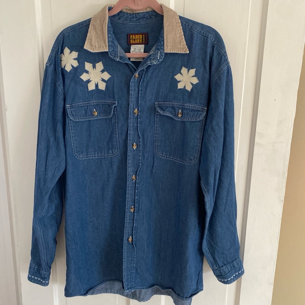 Vintage Faded Glory large embroidered denim cotton flannel